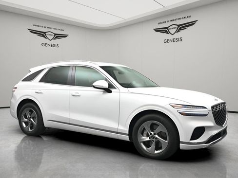 Used 2026 Genesis GV70 2.5T AWD/4WD image 2