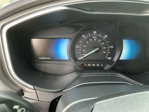 Used 2019 Ford Fusion SEL image 25