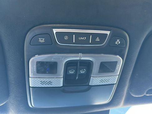 Used 2022 Kia Telluride SX w/ SX Prestige Package image 41