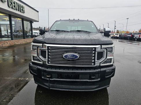 Used 2022 Ford F350 Platinum image 3