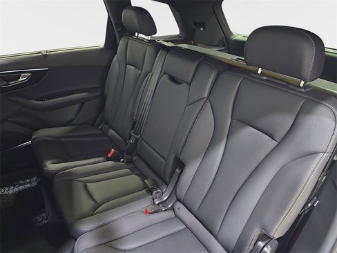 New 2025 Audi Q7 3.0T Premium Plus w/ Premium Plus Package image 14