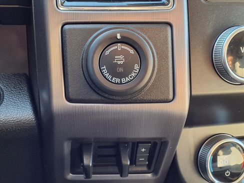 Used 2021 Ford Expedition Max Platinum image 11