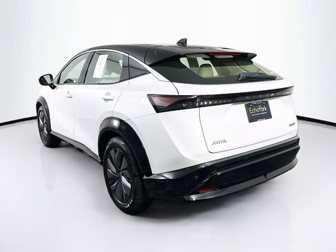Used 2023 Nissan Ariya FWD image 5
