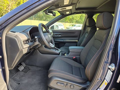 Certified 2026 Honda CR-V Sport image 9