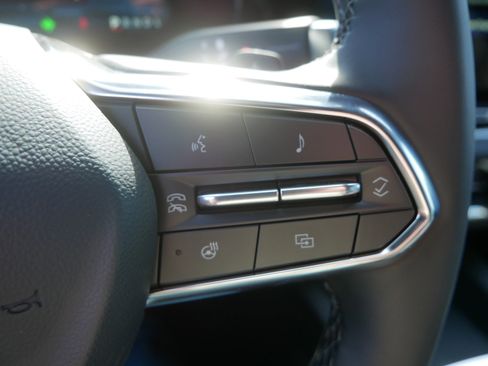New 2026 Chevrolet Equinox LT AWD/4WD image 8