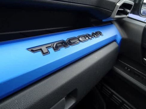 Used 2024 Toyota Tacoma TRD Sport w/ TRD Sport Upgrade Package image 24