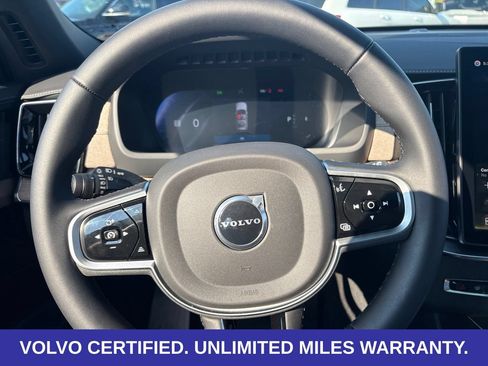 Certified 2026 Volvo XC90 B6 Plus w/ Protection Package Premier AWD/4WD image 27