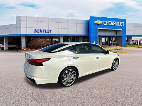 Used 2024 Nissan Altima 2.5 SL image 5