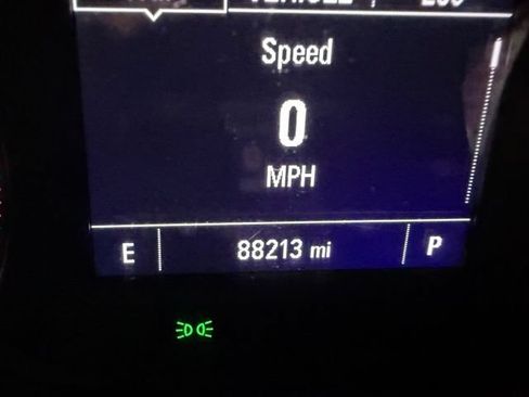 Used 2021 Chevrolet TrailBlazer LS FWD image 36