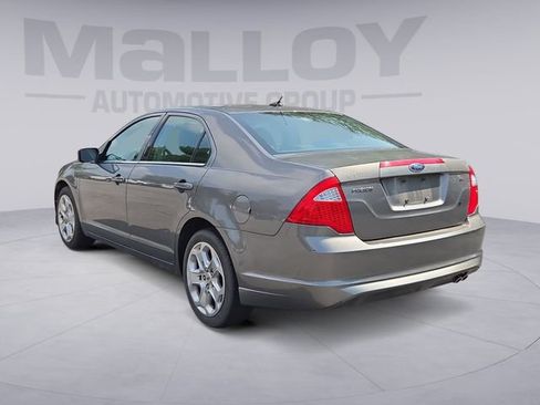 Used 2010 Ford Fusion SE FWD image 3