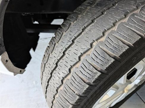 Used 2024 Ford Transit 350 XLT RWD image 16