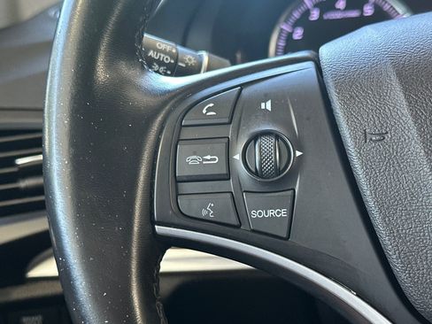 Used 2020 Acura MDX FWD image 29