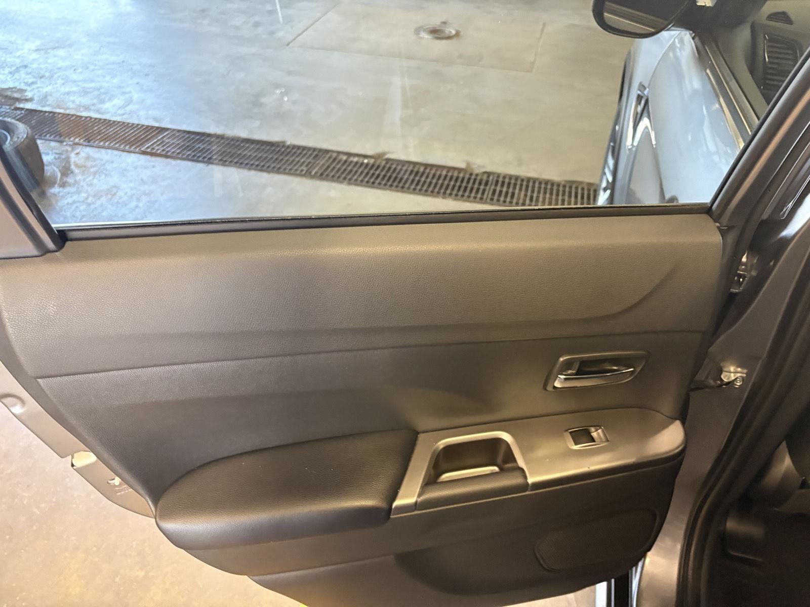 Used 2024 Mitsubishi Outlander Sport AWD image 13