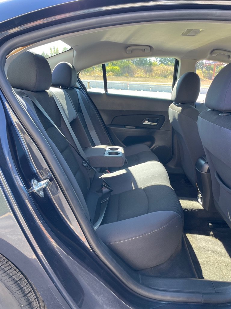 Used 2016 Chevrolet Cruze LT w/ Technology Package FWD image 20
