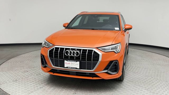 Used 2020 Audi Q3 2.0T Premium Plus w/ Premium Plus Package AWD/4WD image 7