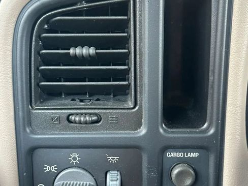 Used 2001 Chevrolet Silverado 1500 LS RWD image 14