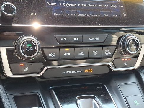 Used 2019 Honda CR-V EX image 17