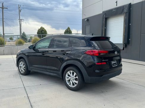 Used 2019 Hyundai Tucson SE AWD/4WD image 3