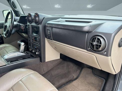 Used 2006 HUMMER H2 image 24