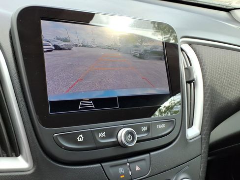 Used 2024 Chevrolet Malibu LT image 14