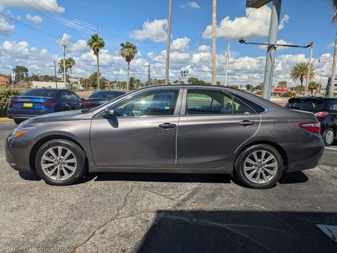 Used 2016 Toyota Camry XLE FWD image 8