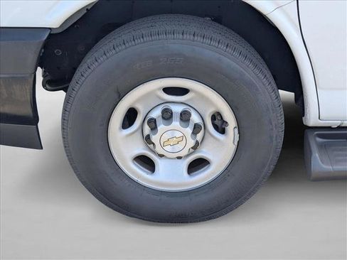 Used 2023 Chevrolet Express 3500 LS RWD image 30