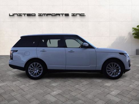 Used 2019 Land Rover Range Rover HSE image 6