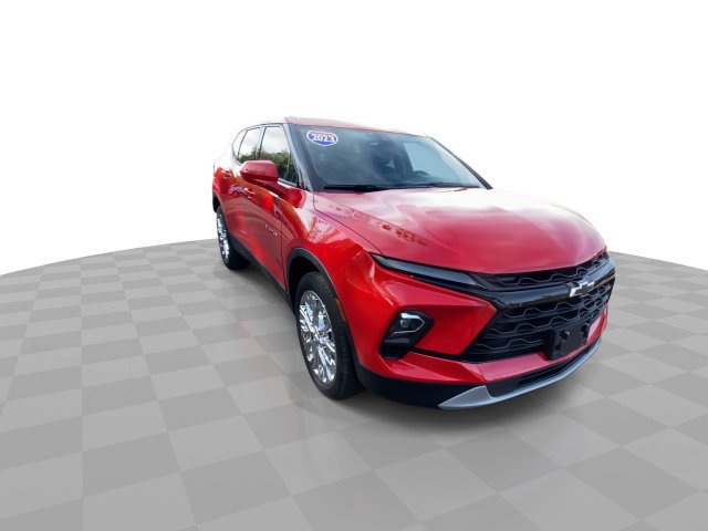 Used 2023 Chevrolet Blazer LT w/ LPO, Black Grille Bar Package AWD/4WD image 4