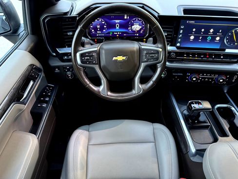 Used 2023 Chevrolet Silverado 1500 LTZ w/ Technology Package image 23