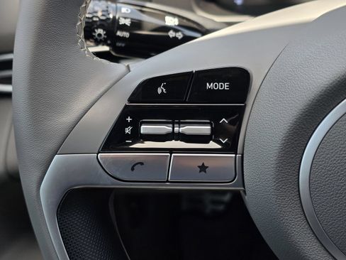 Certified 2026 Hyundai Elantra Sport FWD image 28