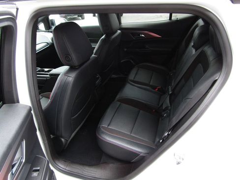 Used 2024 Chevrolet Equinox EV RS FWD image 5