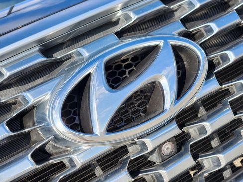 Used 2021 Hyundai Palisade Limited image 10