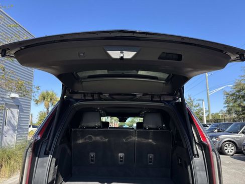 Used 2021 Cadillac Escalade Sport Platinum w/ Heavy-Duty Trailer Package image 12