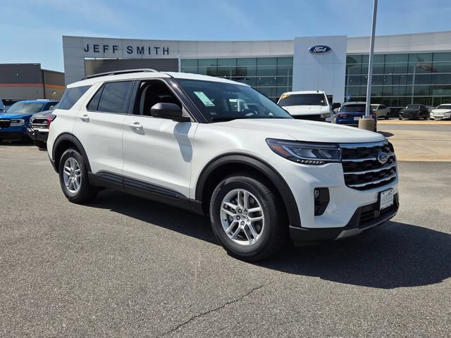 New 2026 Ford Explorer Active w/ Active Comfort Package RWD image 1