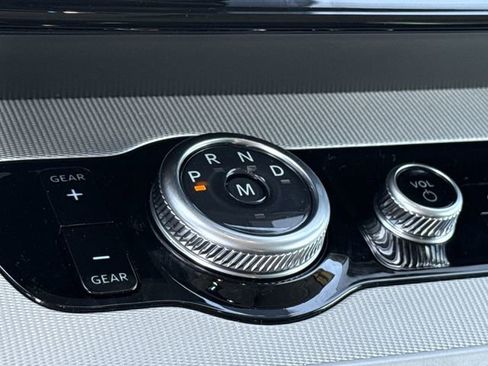 Used 2025 Ford Expedition Active image 39