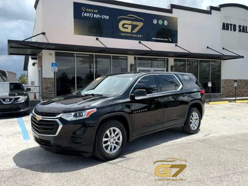 Used 2018 Chevrolet Traverse LS FWD image 1