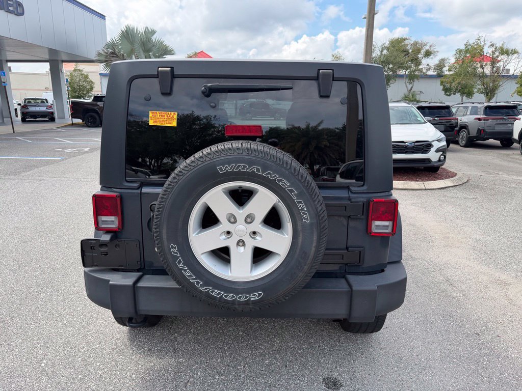 Used 2018 Jeep Wrangler Unlimited Sport S AWD/4WD image 5