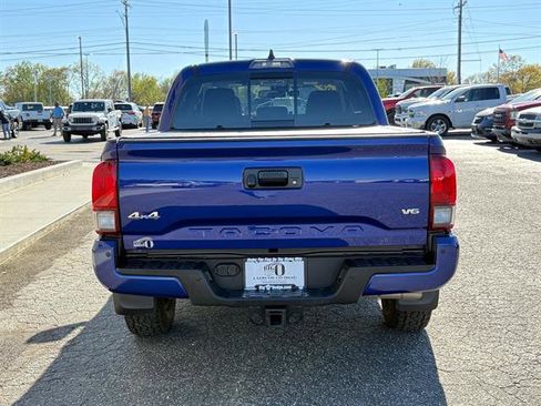 Used 2023 Toyota Tacoma SR5 image 4