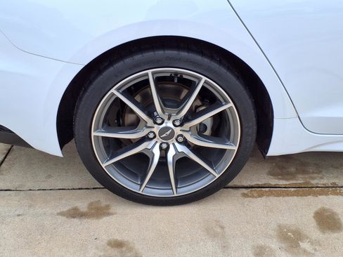 Used 2023 Genesis G70 2.0T RWD image 26