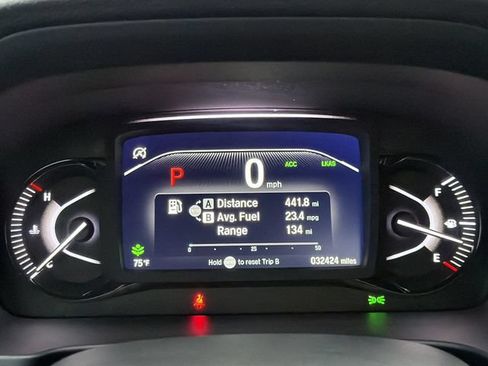 Used 2025 Honda Passport TrailSport image 28