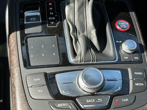 Used 2017 Audi S6 Prestige w/ S6 Sport Package image 21