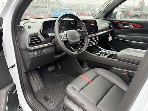 New 2026 Chevrolet Traverse RS image 9