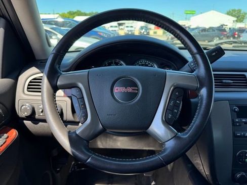 Used 2012 GMC Sierra 1500 SLT w/ SLT Convenience Package AWD/4WD image 24
