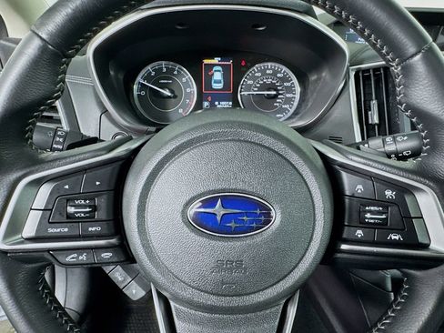 Used 2018 Subaru Impreza 2.0i Limited image 16