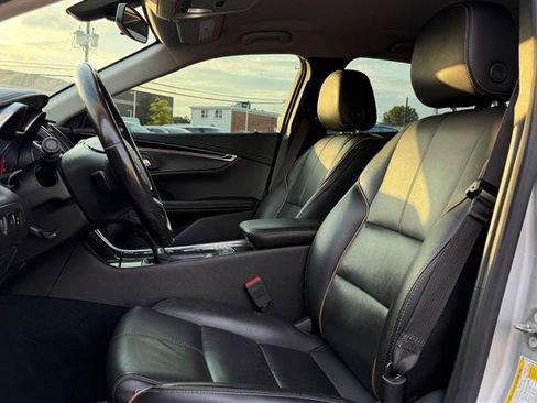 Used 2018 Chevrolet Impala Premier FWD image 23
