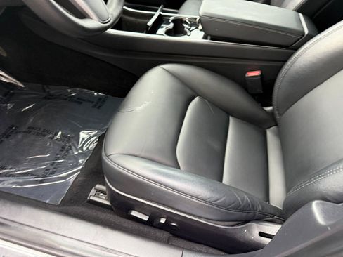 Used 2020 Tesla Model 3 Standard Range Plus RWD image 26