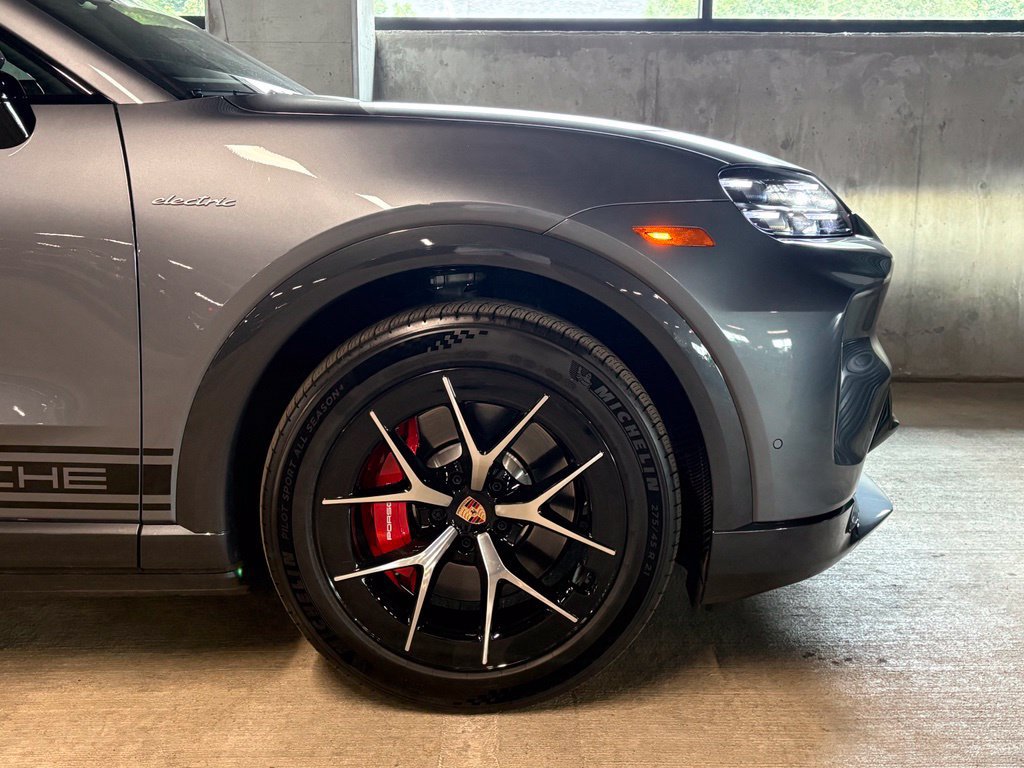 New 2026 Porsche Cayenne S AWD/4WD image 11