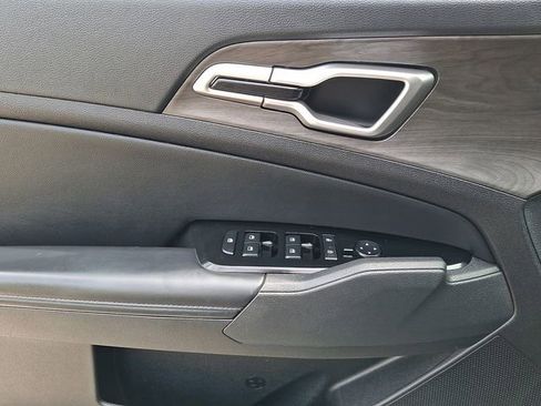 Certified 2023 Kia Sportage X-Line w/ X-Line Premium Package AWD/4WD image 12