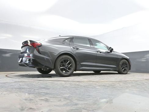 Used 2025 Kia K5 LXS FWD image 49