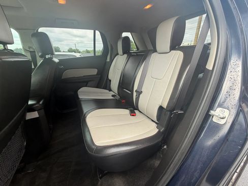 Used 2017 GMC Terrain SLT w/ Open Road Package AWD/4WD image 12